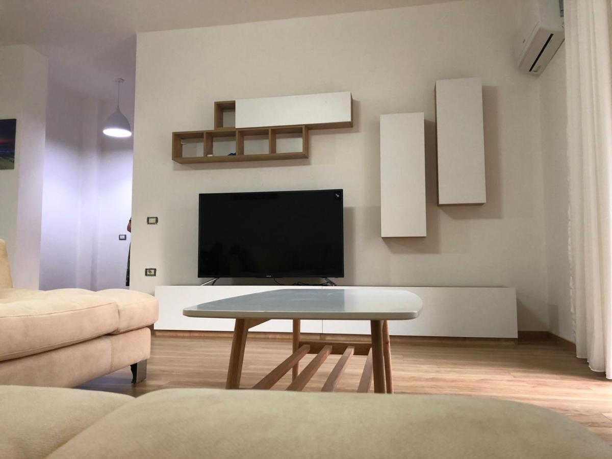 Lovely Sea View Apartment Wlora Zewnętrze zdjęcie